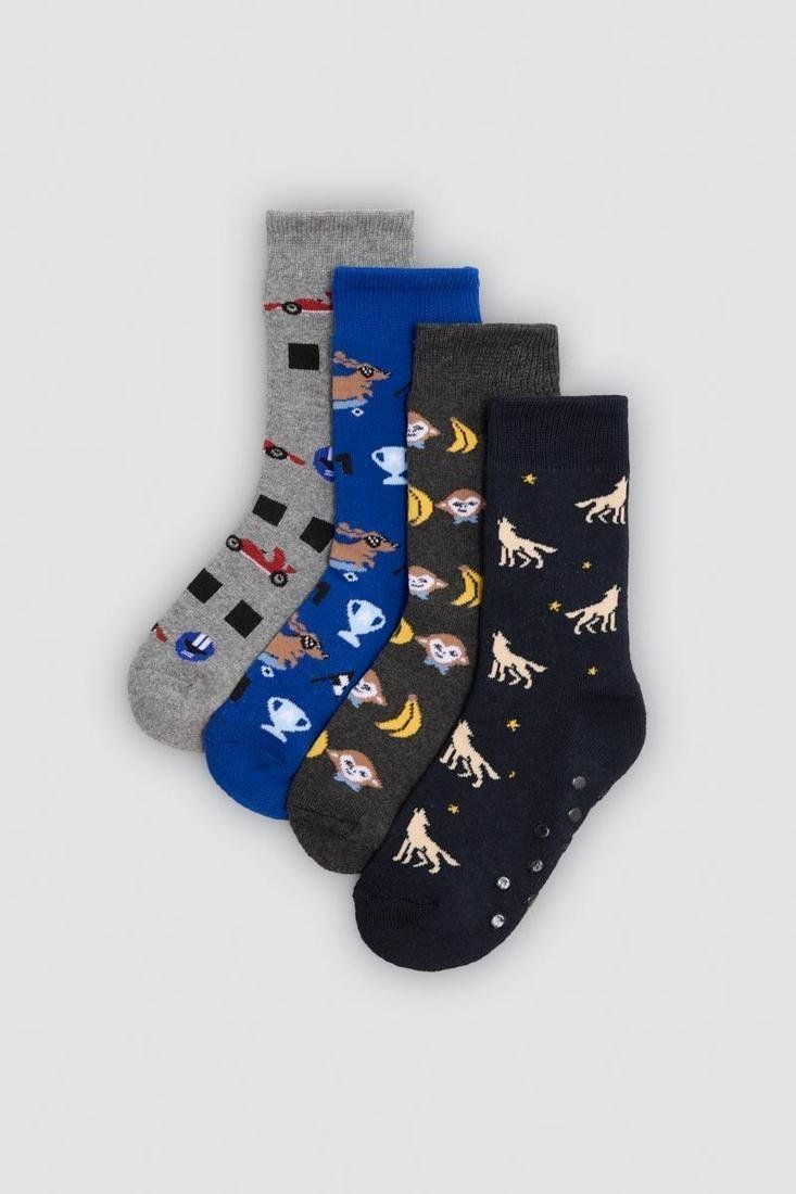 Calcetines térmicos antideslizantes de niño Ysabel Mora 42677 en gris claro, azul intenso, gris oscuro y azul marino, con estampados de coches y animales.