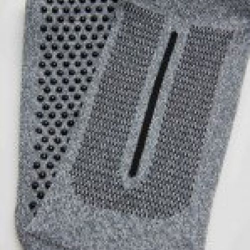 17396 1 calcetines yoga ysabel mora gris 1000x