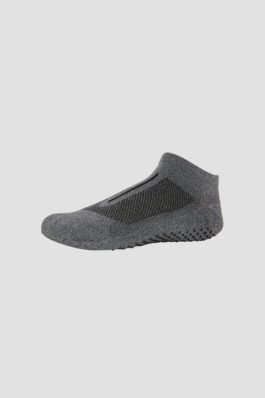 17396 2 calcetines yoga ysabel mora gris 1000x