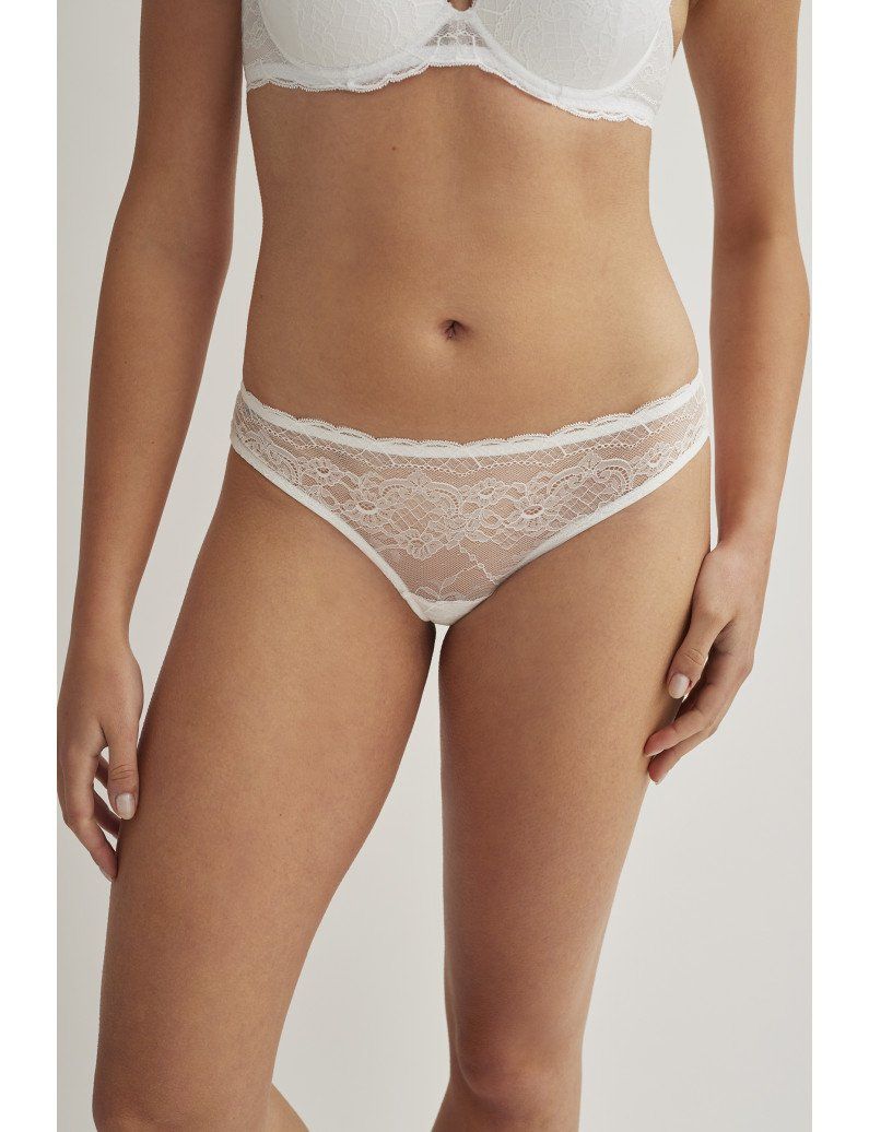 braguita brasilena encaje 7