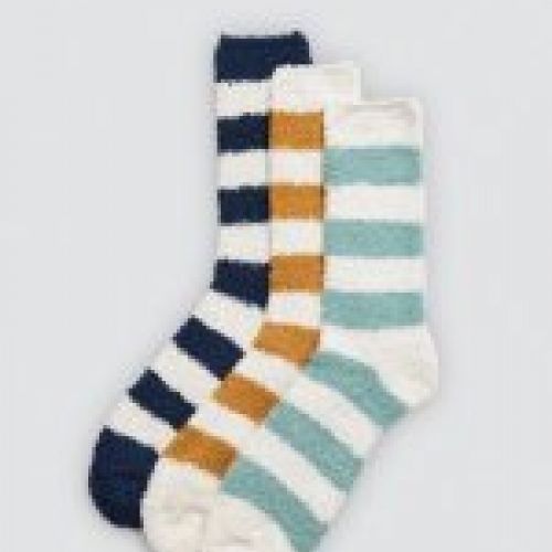 12956 Calcetines de franela con estampado de rayas para mujer. Modelo con puño antipresión y tacto extra suave
