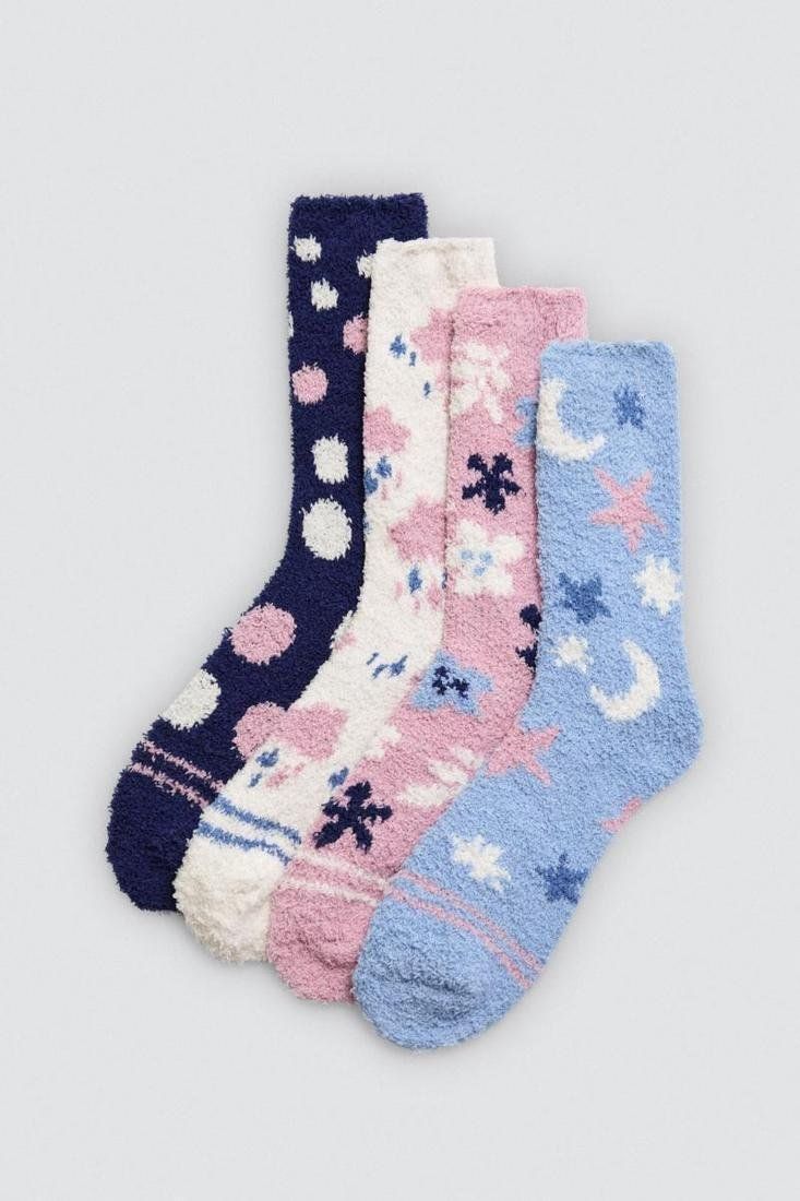12959 Calcetines estampados de franela para mujer. Modelo con puño antipresión y tacto extra suave