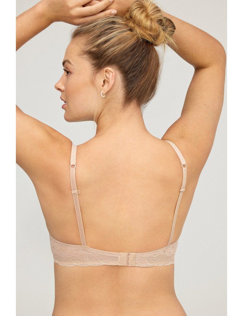 sujetador relleno con aros confeccionado en encaje 5