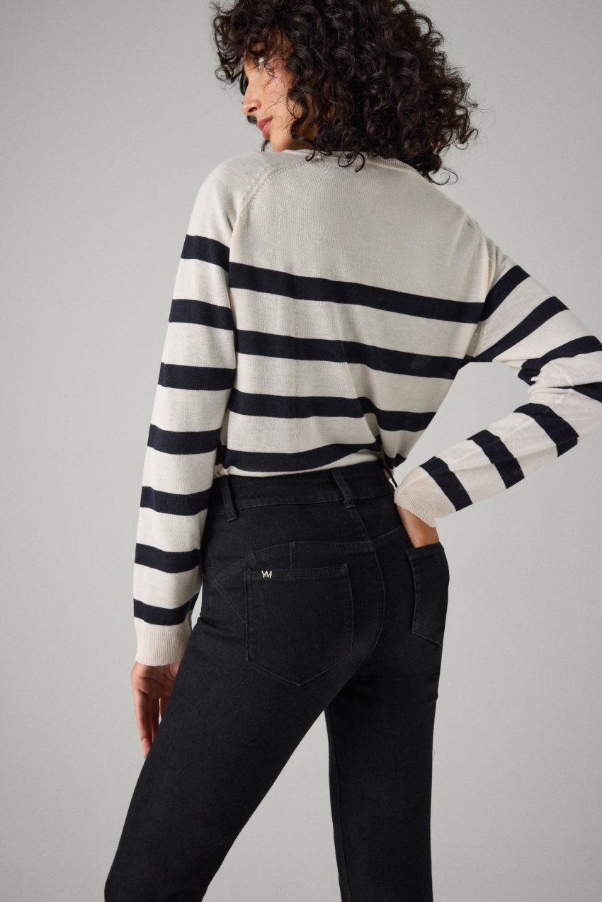 70427 negro jeans 066