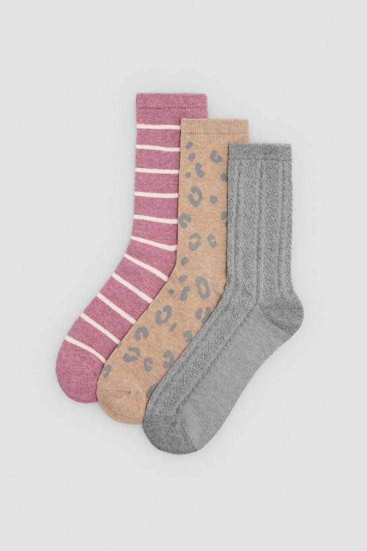 Calcetines de mujer Ysabel Mora 12100 de algodón con estampados surtidos y puño antipresión talla 36 41