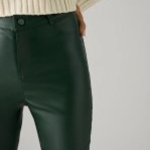 70429 deep emerald 047
