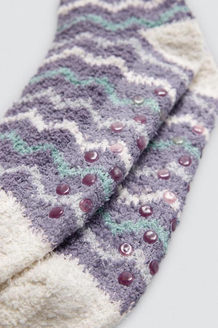 12961Calcetines estampados antideslizantes y de franela para mujer. Modelo con puño antipresión y tacto extra suave