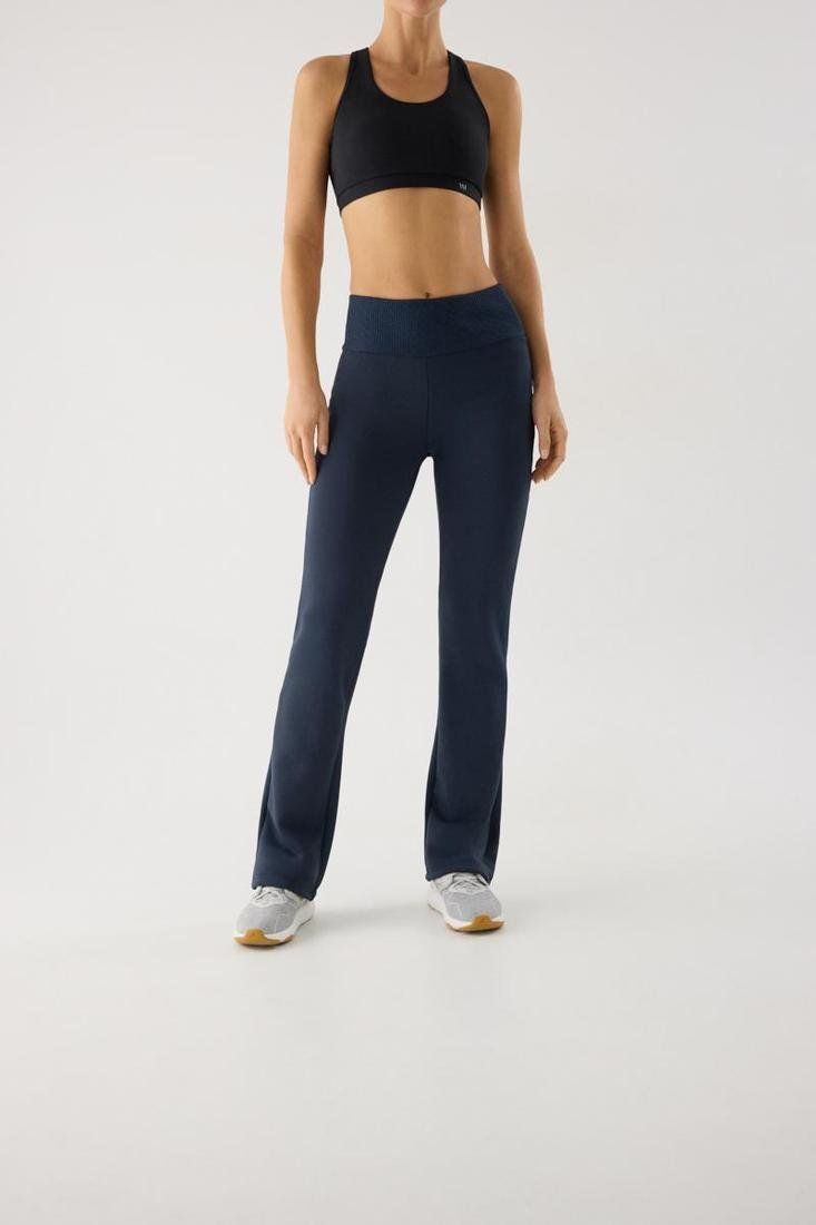 Legging térmico deportivo mujer Ysabel Mora acampanado de tiro alto