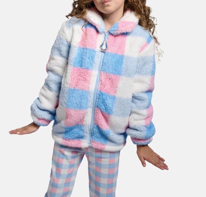 bata de niña al por mayor en coralina con cuadros rosas, azules y blancos, cremallera y bolsillos.