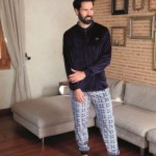 42192 PIJAMA HOMBRE VELVET SPANDEX  CARTER  BLANCA HERNANDEZ