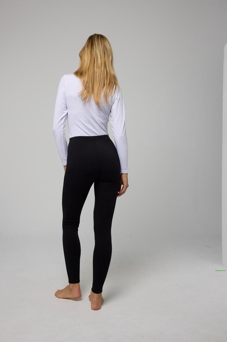 Leggings negros para mujer con ajuste cómodo y tejido de algodón elástico.