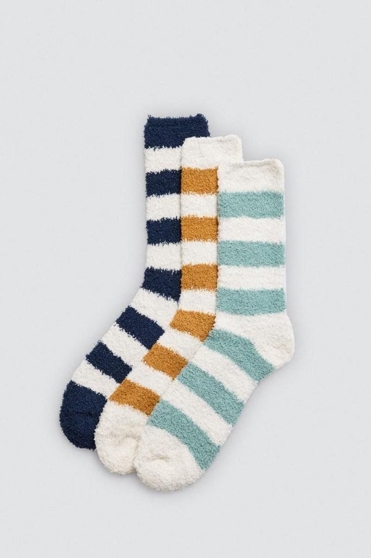 12956 Calcetines de franela con estampado de rayas para mujer. Modelo con puño antipresión y tacto extra suave