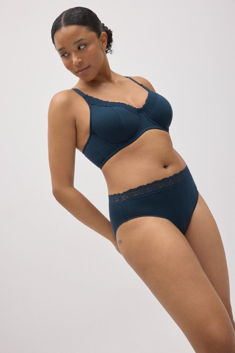 10765 shadow blue 027