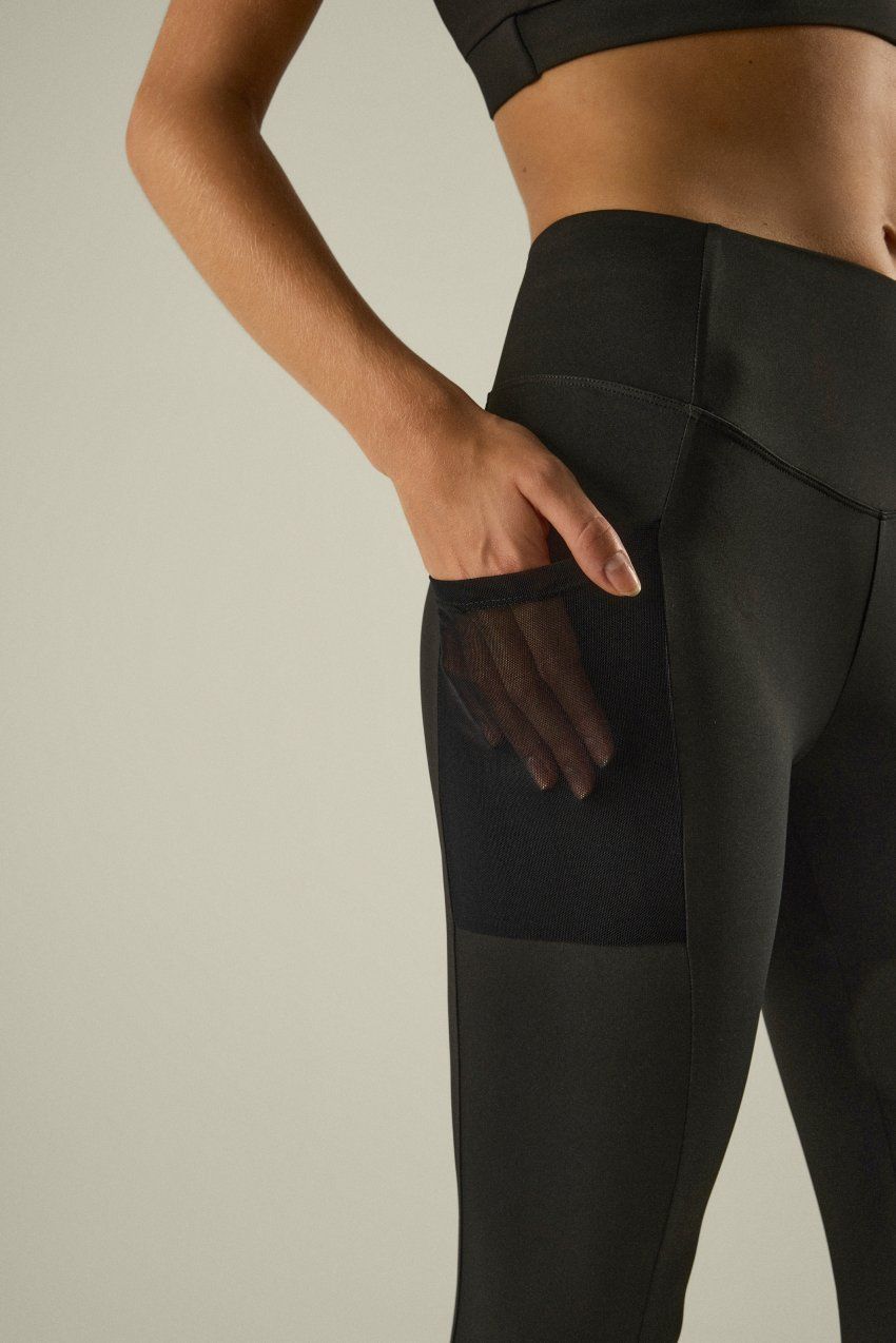 70873 black 056