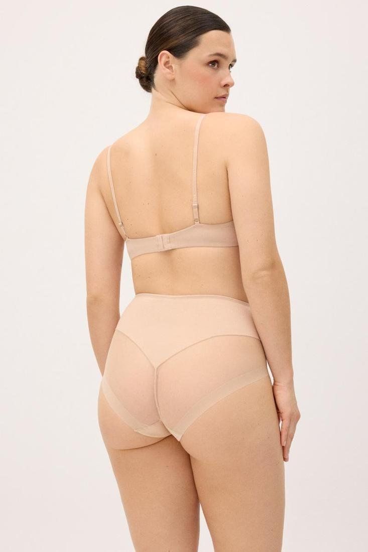 19091 Braga alta de control confeccionada con algodón natural. Suave compresión en abdomen. Acabados invisibles