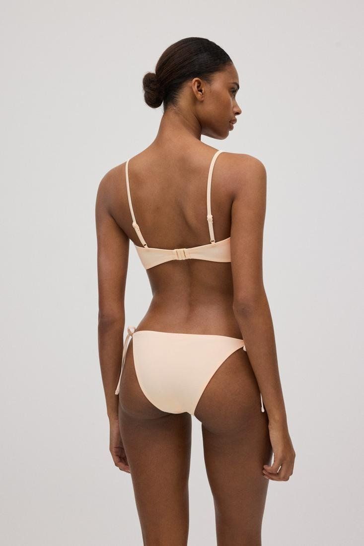 83050 bikini ysabel mora