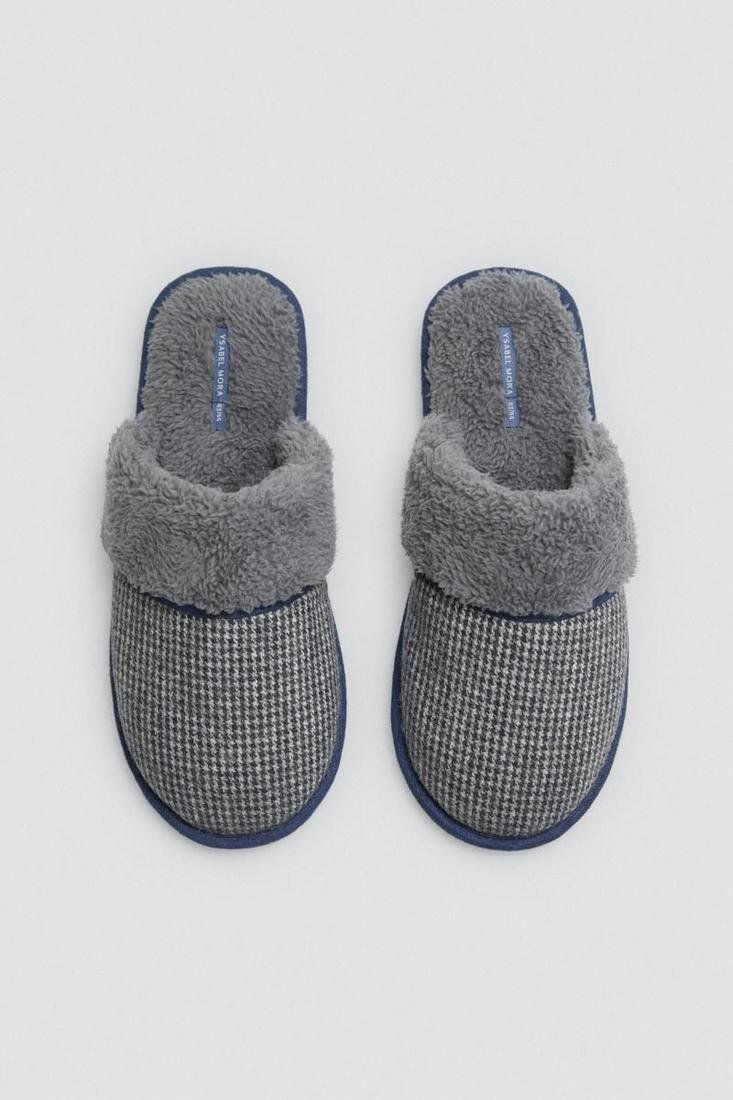 24079 Zapatilas de casa hombre con pelo exterior y estampado de cuadros