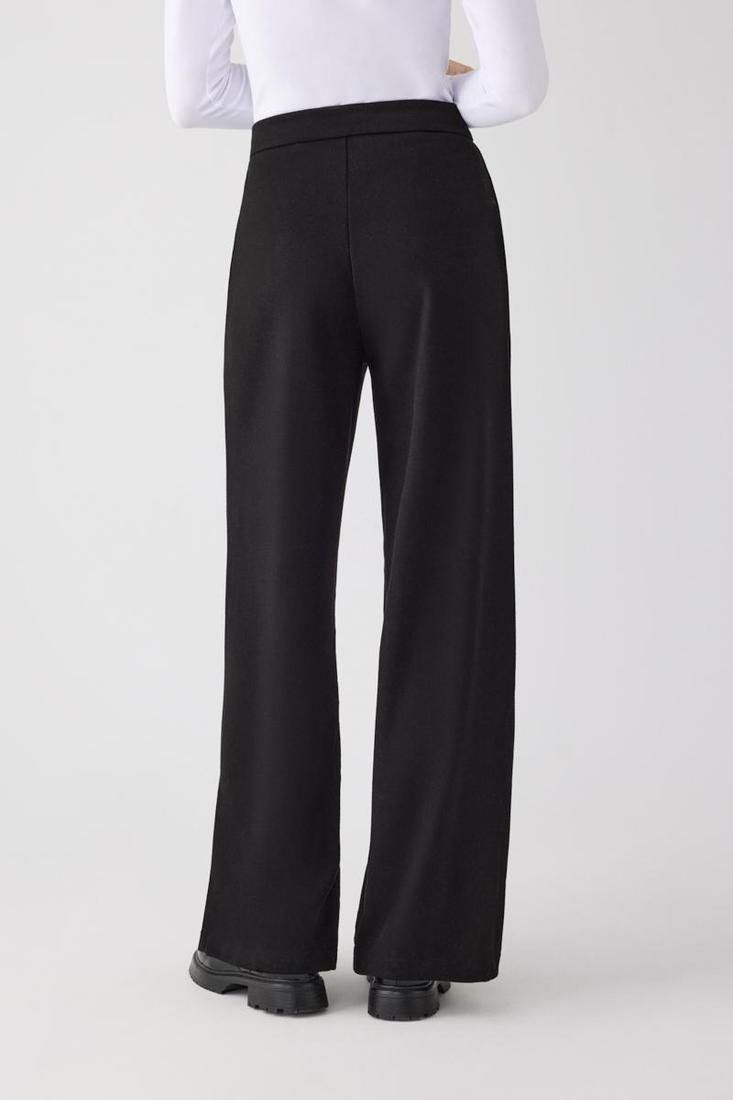 Pantalón de vestir mujer de pernera ancha Ref. 70487