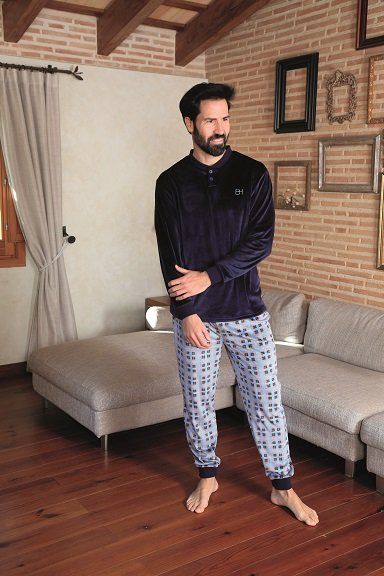 42192 PIJAMA HOMBRE VELVET SPANDEX  CARTER  BLANCA HERNANDEZ