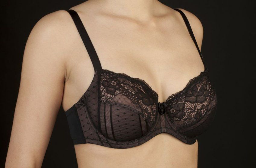 SUJETADOR ENMA NEGRO