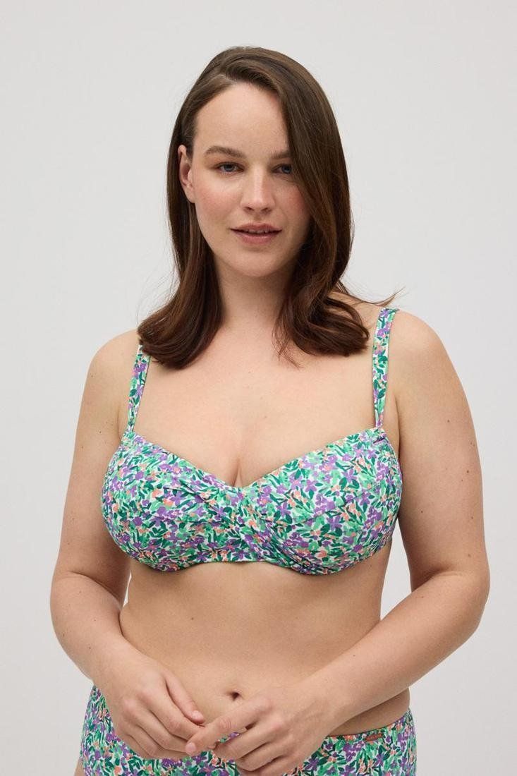 82999 top ysabel mora